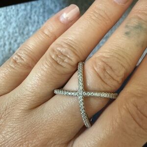 Elegant Silver Crossover Ring